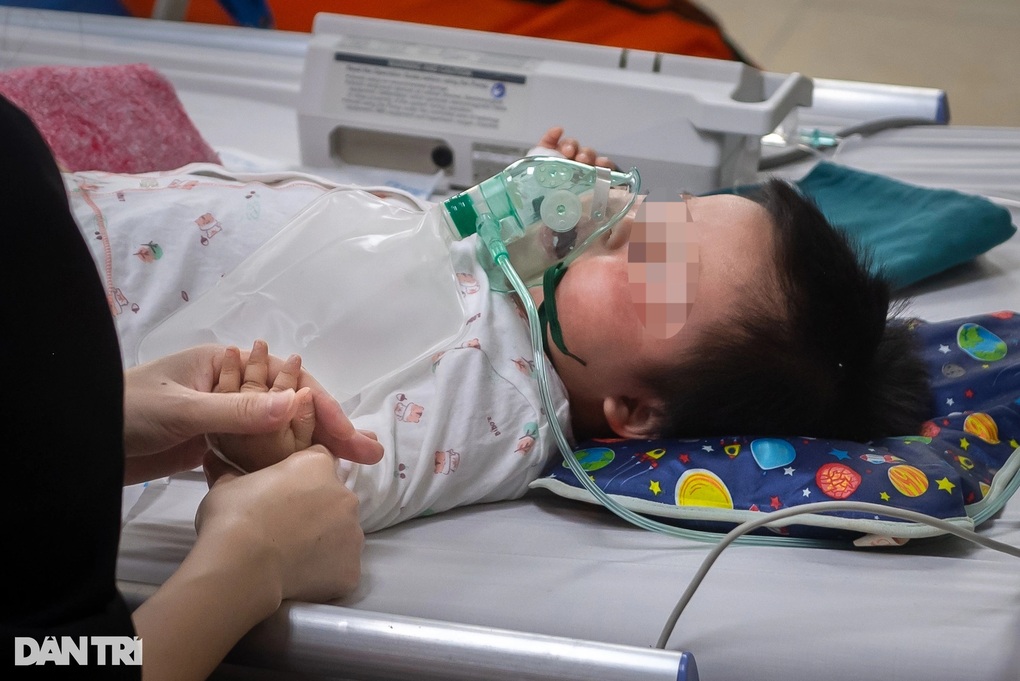 Hà Nội: Hơn 1.300 ca sởi trong 3 tháng, toàn bộ quận huyện có bệnh nhân - 1